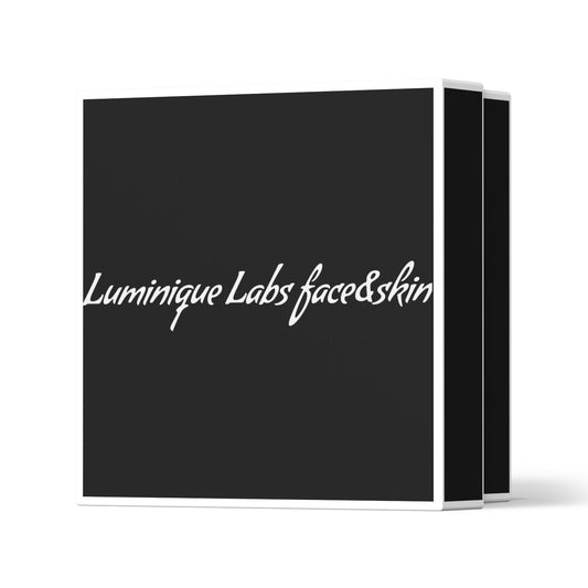viaGlamour image of a black_whitetrim